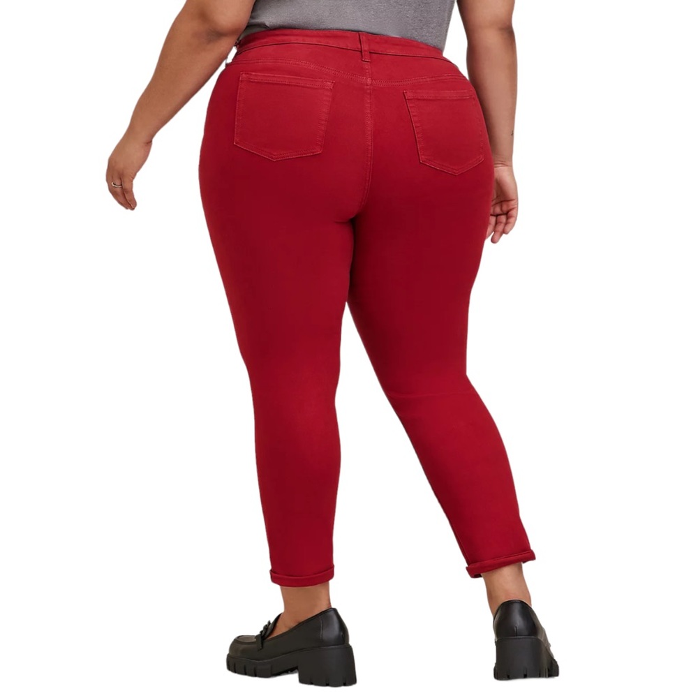 NWT Torrid Boyfriend Straight Vintage Stretch Mid-Rise Jean - Size: 12 - Picture 6 of 9